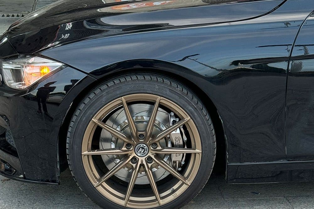 BMW 3 серии с тормозами SAVANINI