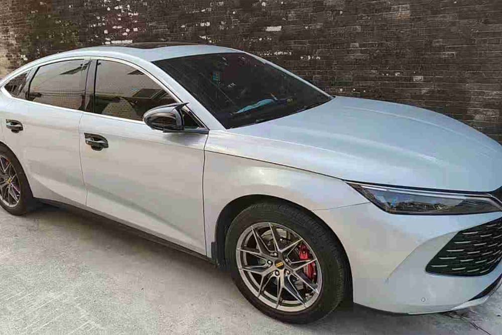 BYD Qin с тормозами SAVANINI