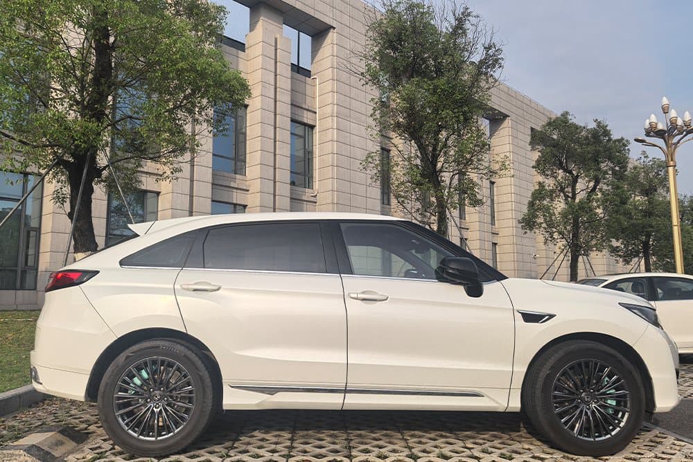 Honda UR-V с тормозами SAVANINI