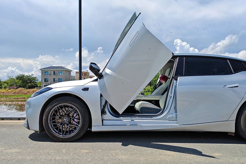 Hyptec GT с тормозами SAVANINI