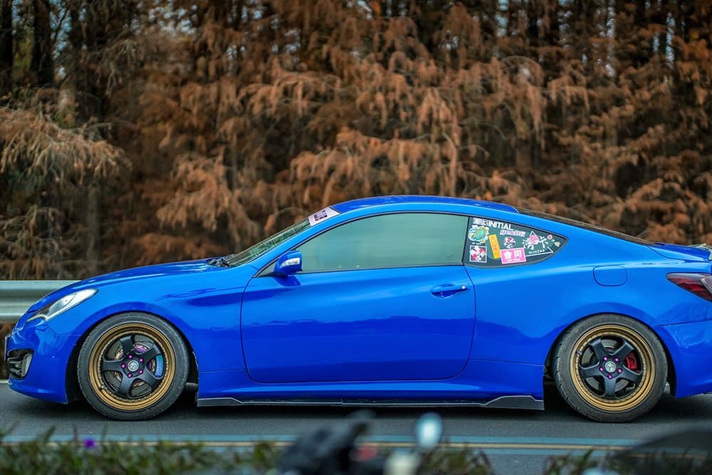 Hyundai Genesis Coupe с тормозами SAVANINI